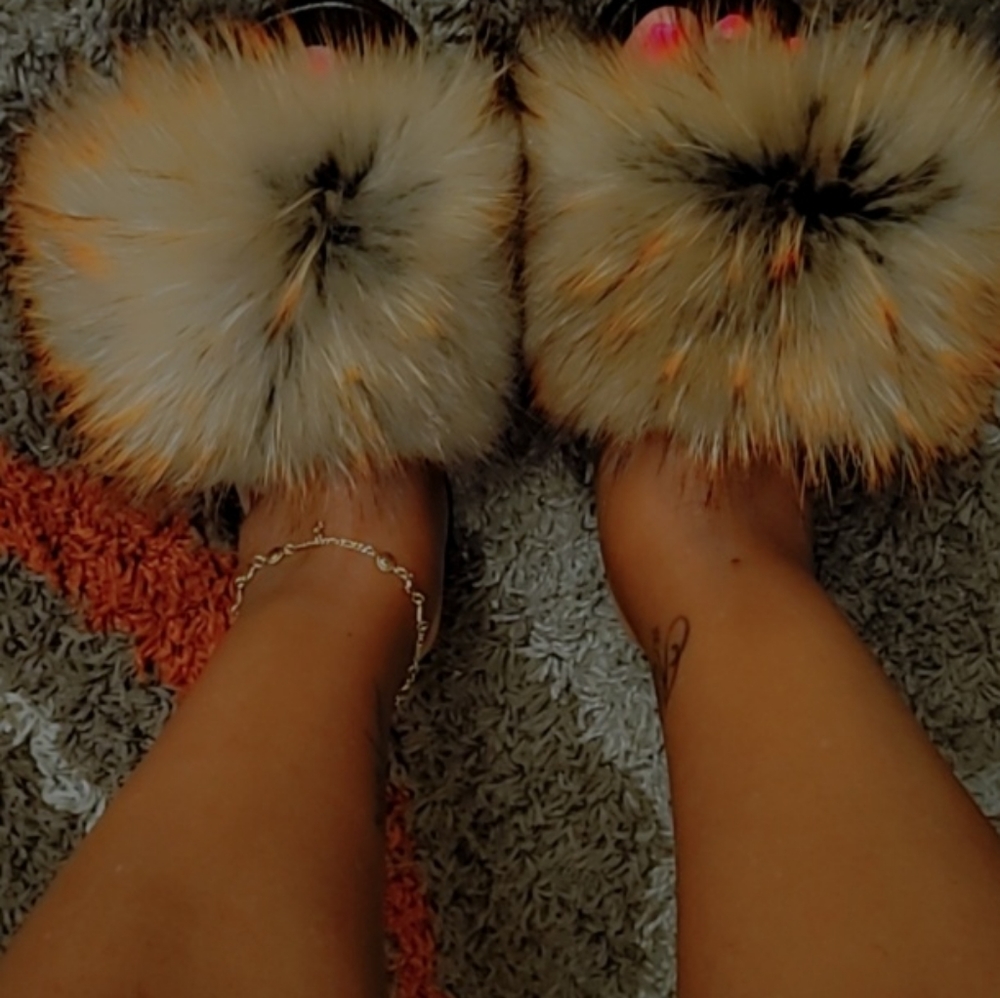 Brown Raccoon fur slides